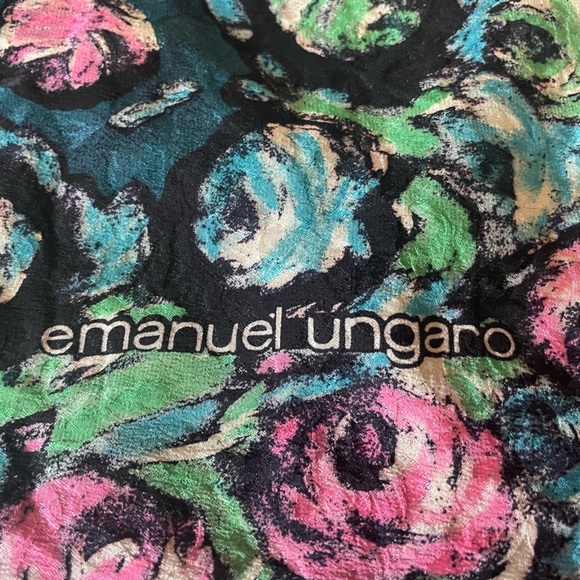 Emanuel Ungaro scarf - Picture 2 of 6